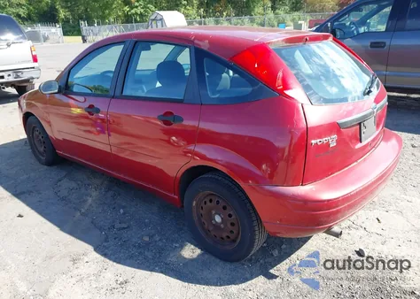 2005 Ford Focus Zx5 z USA, uszkodzony, nr VIN 3FAFP37NX5R122015